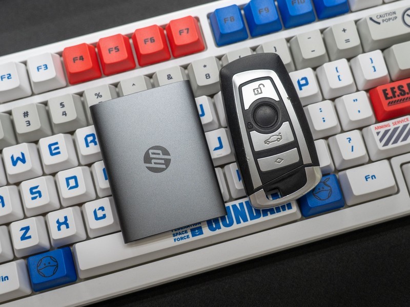 小身材大容量、2000MB/s超快速度，惠普P900高速移动固态硬盘使用分享