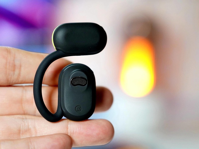 见过sanag的90°悬浮定位新概念气传导耳机吗？看看上手表现如何