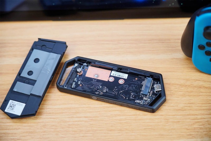 强强联手，ROG 幻影STRIX ARION硬盘盒&海康存储A4000 SSD值得拥有！