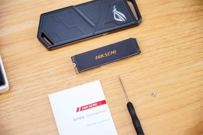 强强联手，ROG 幻影STRIX ARION硬盘盒&海康存储A4000 SSD值得拥有！