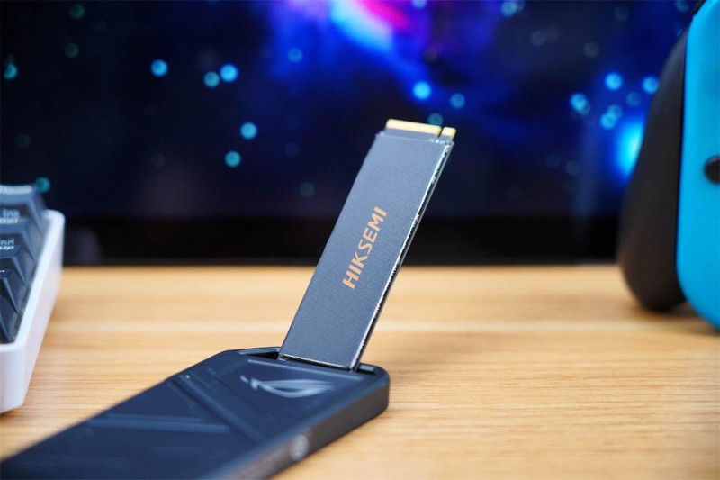 强强联手，ROG 幻影STRIX ARION硬盘盒&海康存储A4000 SSD值得拥有！