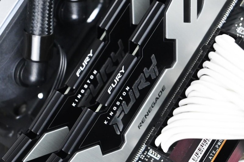 金士顿叛逆者DDR5 6400 48G内存套装开箱试玩：超频体质优秀+大容量