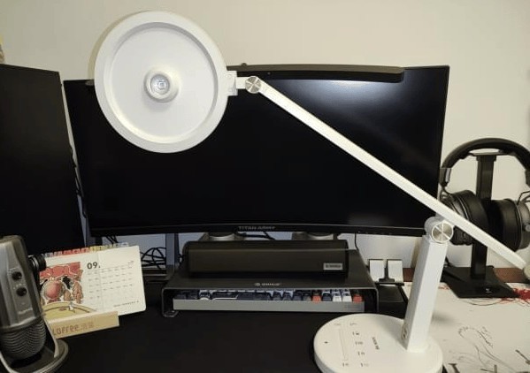 护眼台灯对预防儿童近视有帮助吗？劣质台灯毁眼不只是传言！