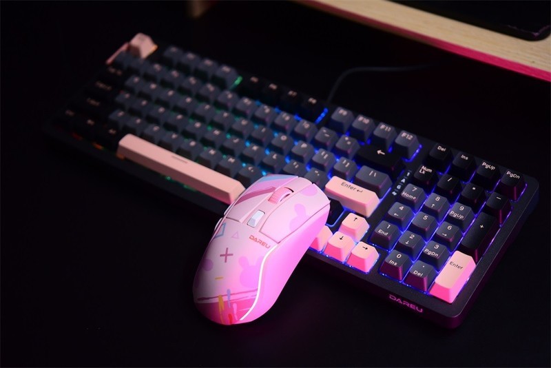 性价比旗舰鼠标——达尔优A950三模游戏鼠标简评