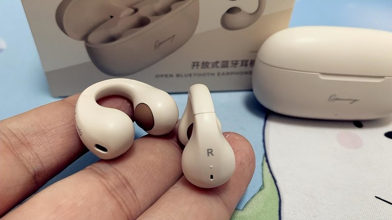 开放式耳机液态气囊新玩法，冇心open ring开放式蓝牙耳机