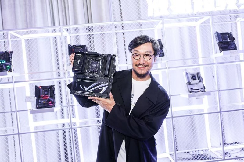 科技与美学的盛宴，ROG DAY 2025华硕主板秀出次世代战力