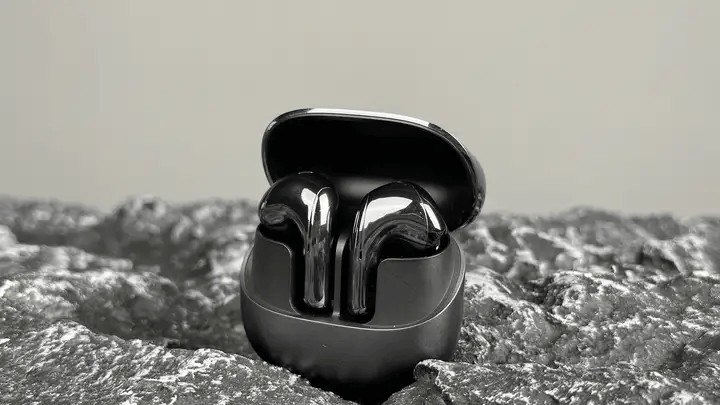 蓝牙耳机哪个品牌质量最好最耐用？蓝牙耳机排行榜前十名分享！