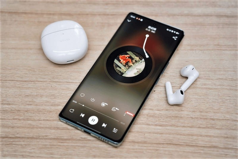 蓝牙耳机哪个品牌质量最好最耐用？蓝牙耳机排行榜前十名分享！