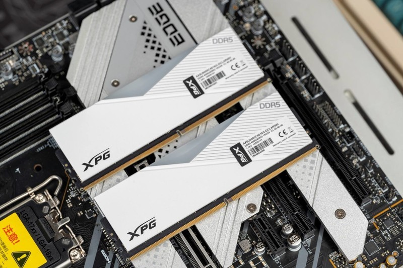 DDR5内存性能有多强？尝鲜XPG LANCER DDR5 6000MHz 32G内存装机评测