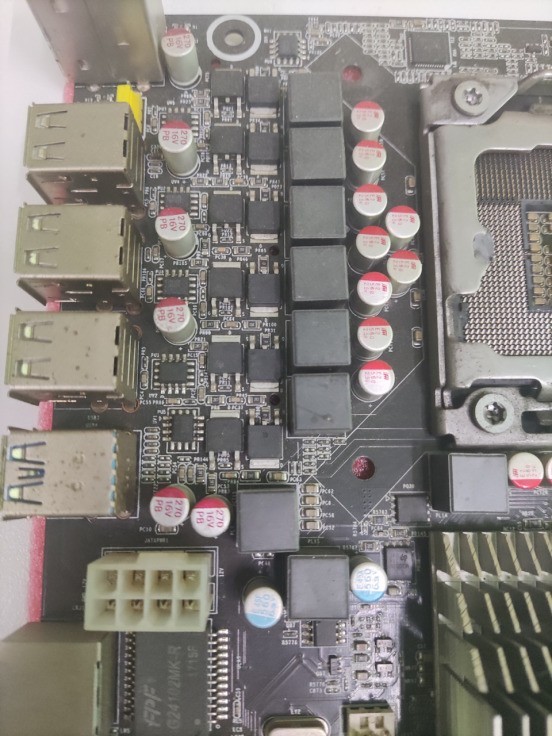 垃圾佬折腾记录一：初代王者-十五年前的X58主板  还能做什么？340装一台能玩游戏zhuji