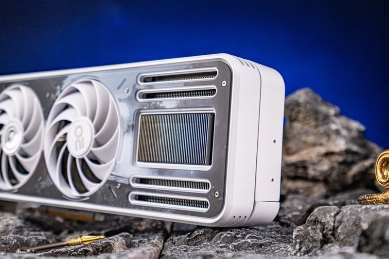 《黑神话：悟空》不欺天命！影驰 RTX 4070 Ti SUPER 特别纪念版登场！