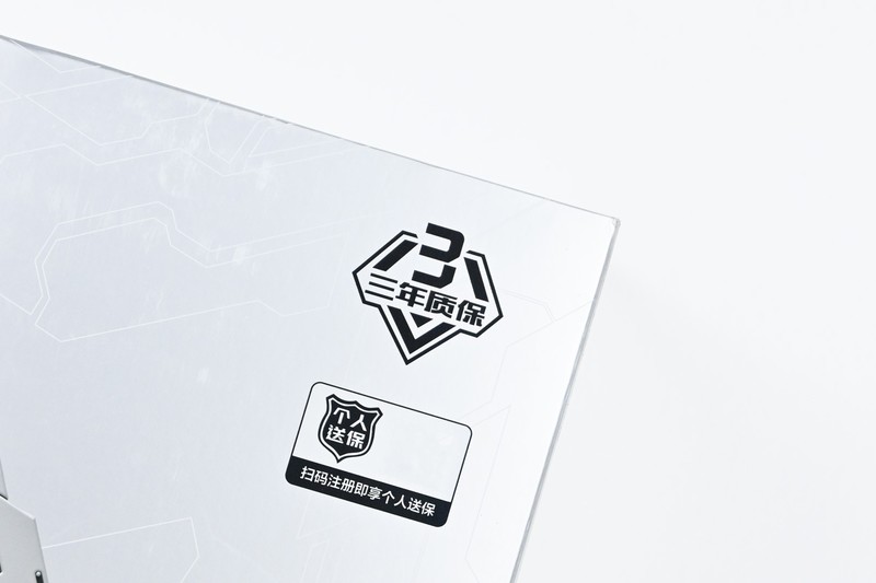 影驰RTX4070Ti SUPER金属大师OC开箱试玩：不将就的硬朗风格