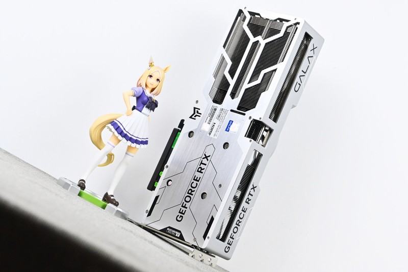 影驰RTX4070Ti SUPER金属大师OC开箱试玩：不将就的硬朗风格