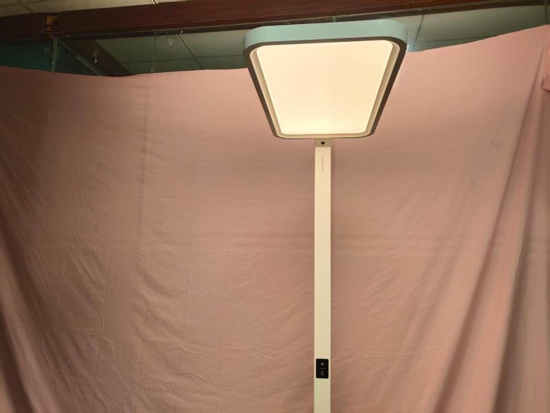 柏曼护眼大路灯好用吗？柏曼、书客、霍尼韦尔护眼大路灯实测PK