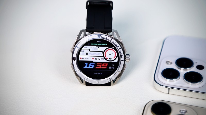 维纳斯方舟 中国智能腕表新美学时代来了