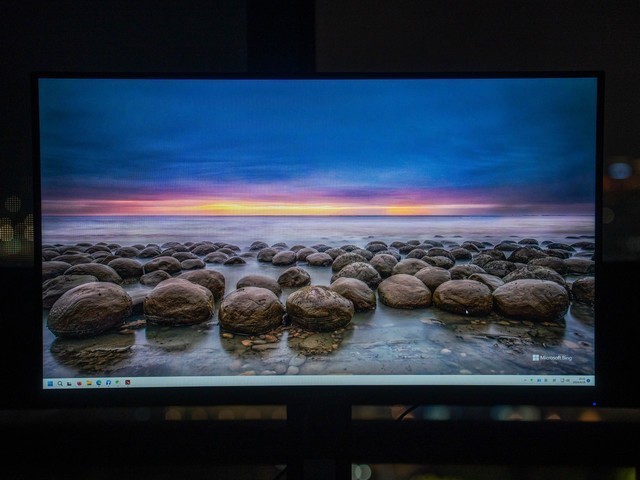 毕业级FPS小钢炮，泰坦军团P25M2S显示器晒单