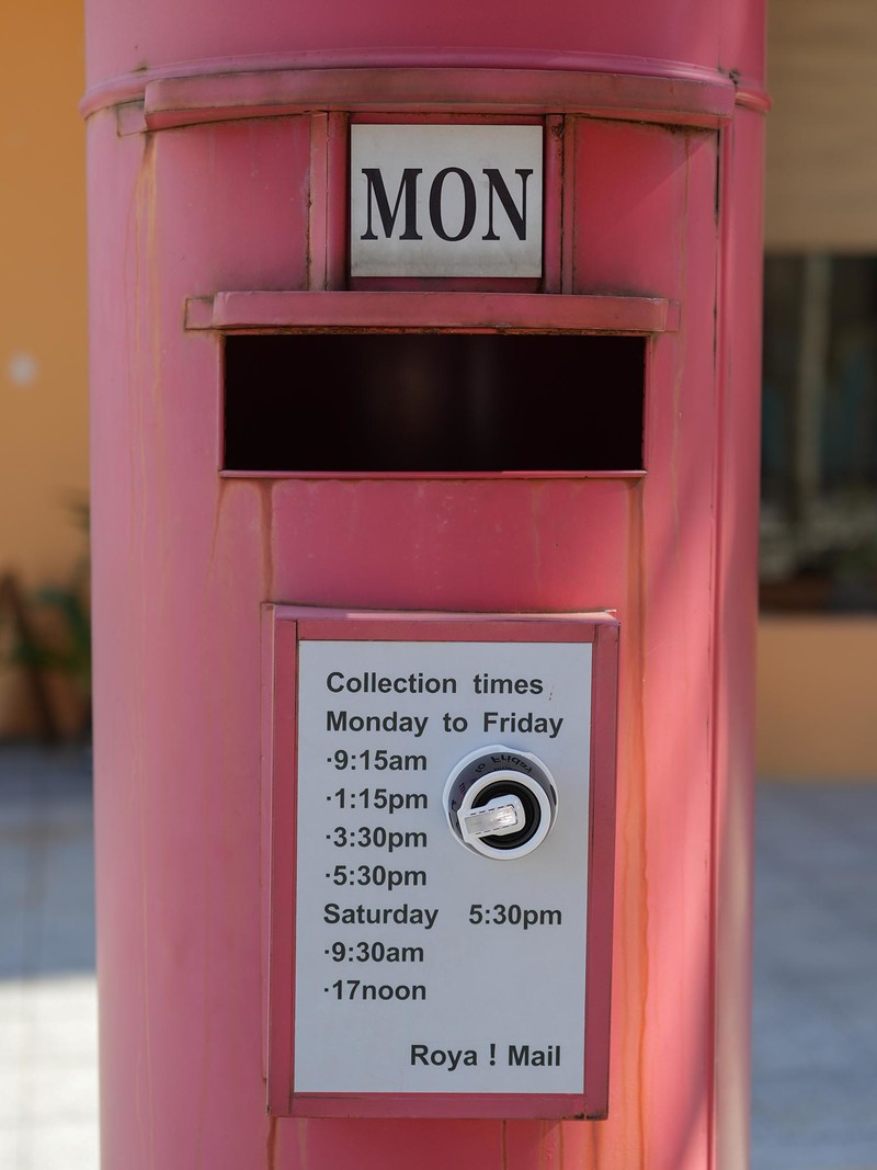 红魔新品磁吸音箱，赛博朋克音乐体验