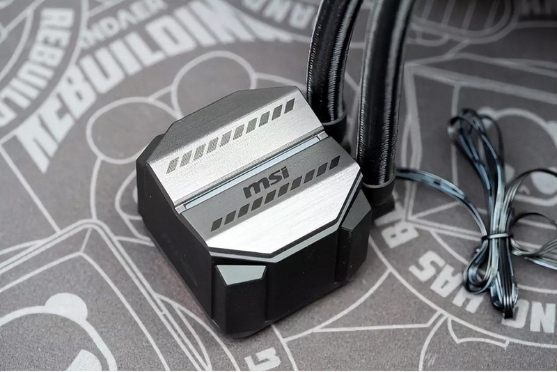 遇事不决迫击炮，价格卷到没朋友，微星迫击炮 M360 水冷散热器评测