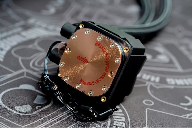 遇事不决迫击炮，价格卷到没朋友，微星迫击炮 M360 水冷散热器评测