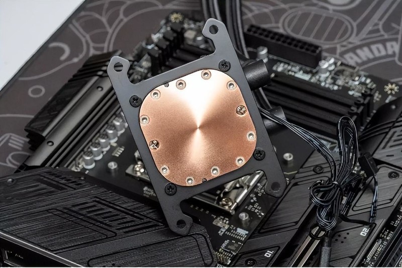 遇事不决迫击炮，价格卷到没朋友，微星迫击炮 M360 水冷散热器评测