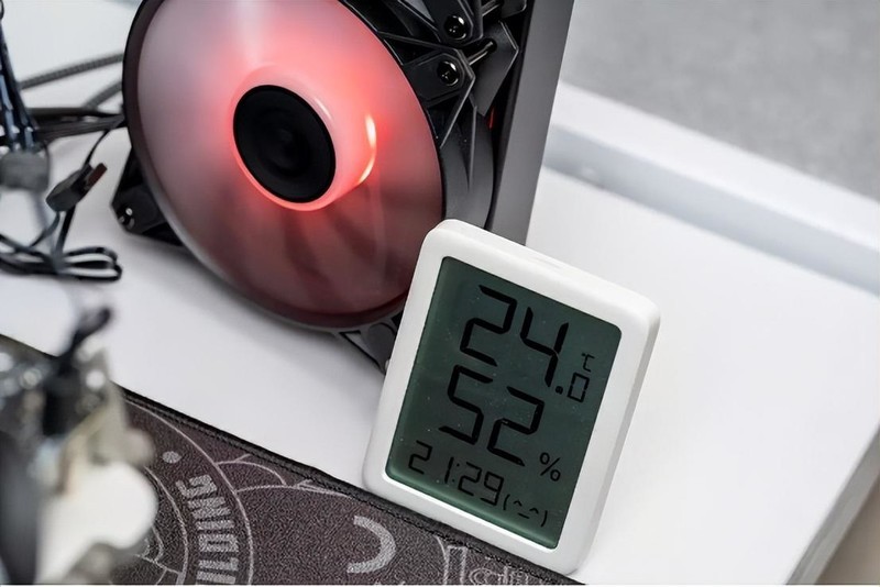 遇事不决迫击炮，价格卷到没朋友，微星迫击炮 M360 水冷散热器评测