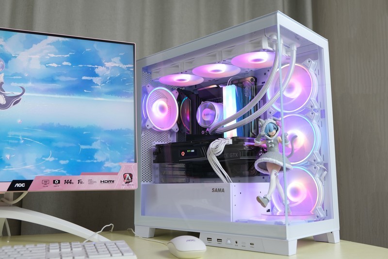 海景房天花板？展示硬件的绝佳橱窗：先马 新镜界 270°全透白色海景房机箱 上机体验