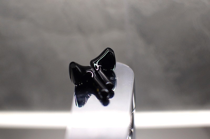 趣倍FlyBuds C2耳机：音质王者，时尚新潮，完美融合运动与社交