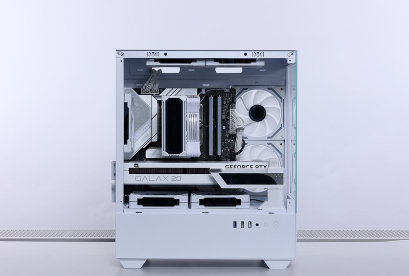 性能与上代持平，但解锁SA电压！i5-14400搭配B760刀锋钛测评分享