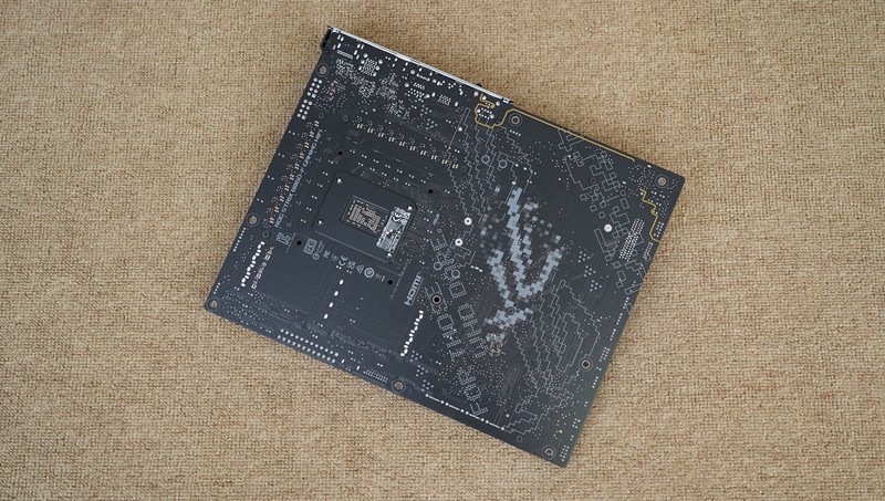 卡你“钛”美？影驰RTX 5070Ti金属大师首发评测&装机分享