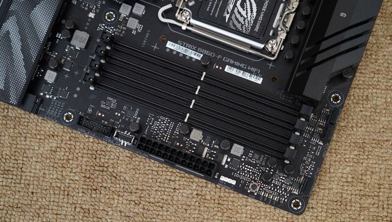 卡你“钛”美？影驰RTX 5070Ti金属大师首发评测&装机分享