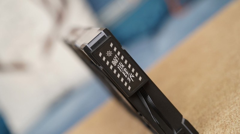 卡你“钛”美？影驰RTX 5070Ti金属大师首发评测&装机分享