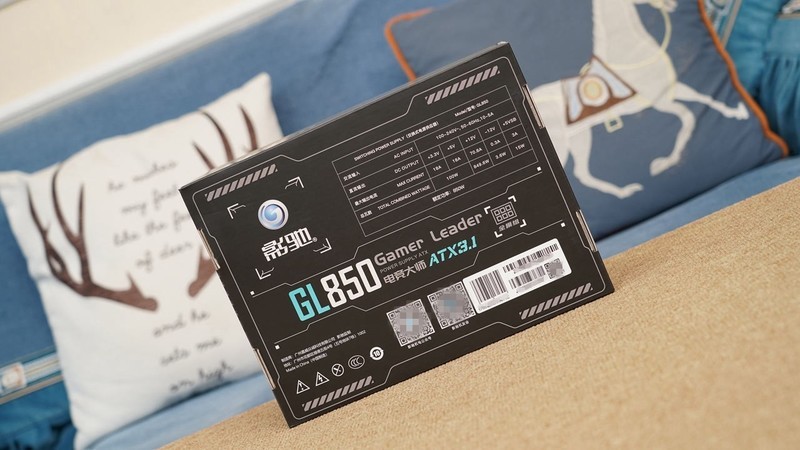 卡你“钛”美？影驰RTX 5070Ti金属大师首发评测&装机分享