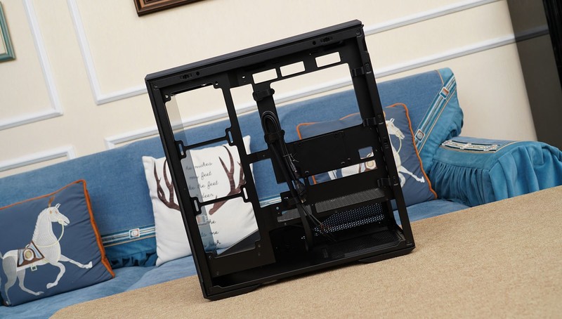 卡你“钛”美？影驰RTX 5070Ti金属大师首发评测&装机分享