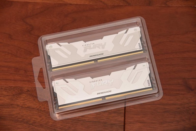 畅玩3A大作，高级游戏利器，影驰RTX5080金属大师评测！