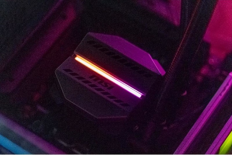 遇事不决迫击炮，价格卷到没朋友，微星迫击炮 M360 水冷散热器评测