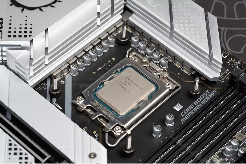 遇事不决迫击炮，价格卷到没朋友，微星迫击炮 M360 水冷散热器评测