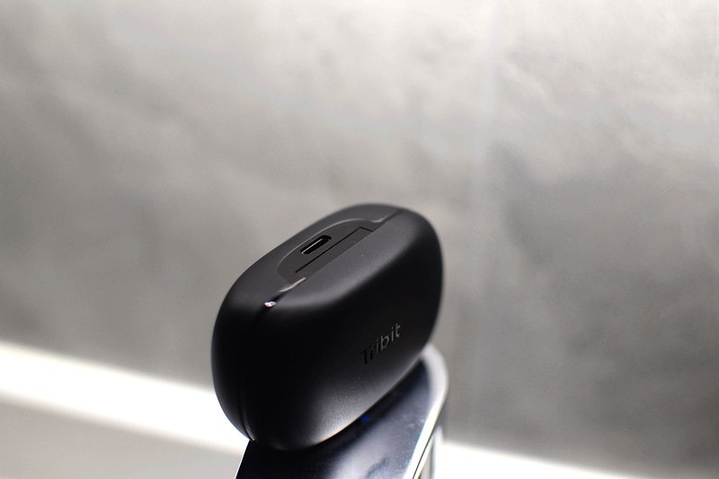 趣倍FlyBuds C2耳机：音质王者，时尚新潮，完美融合运动与社交