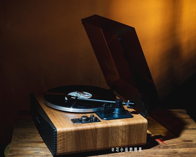 生活里的仪式感，Syitren/赛塔林PARON II黑胶唱片机体验