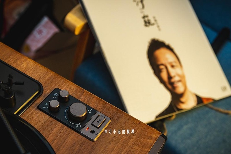 生活里的仪式感，Syitren/赛塔林PARON II黑胶唱片机体验