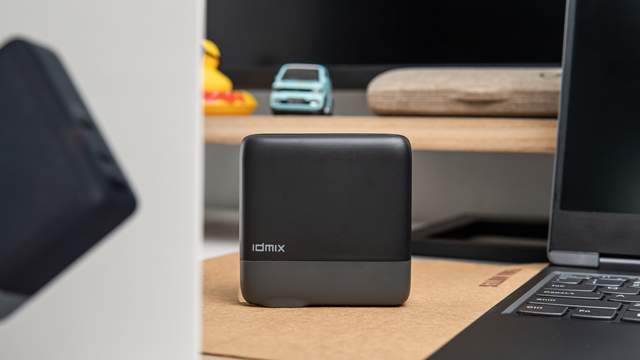 小而强大，疾速满电，IDMIX大麦140W 氮化镓充电器