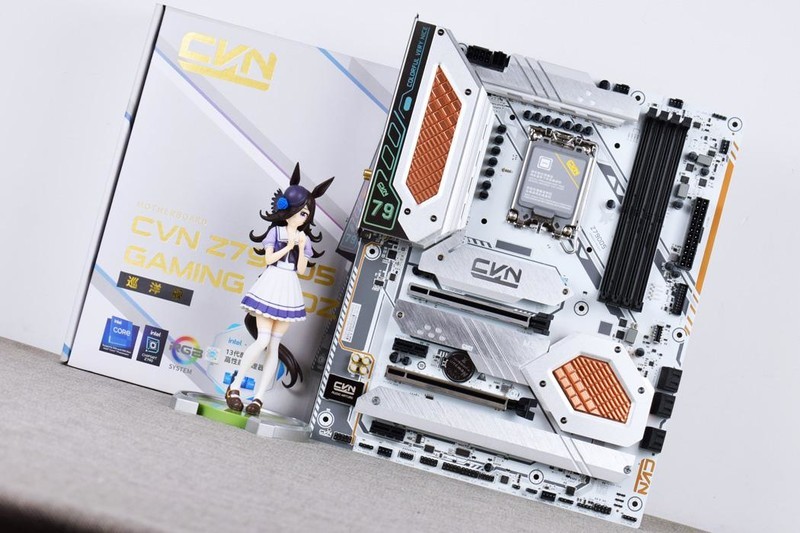 七彩虹CVN Z790D5 GAMING FROZEN巡洋舰主板开箱试玩：性价比出众