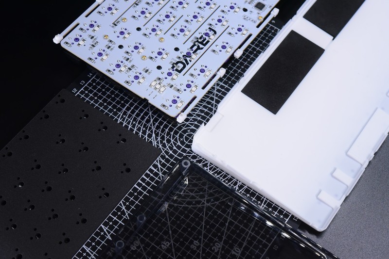 【拆解评测】贯彻软弹手感的达尔优A81弹力臂gasket结构机械键盘