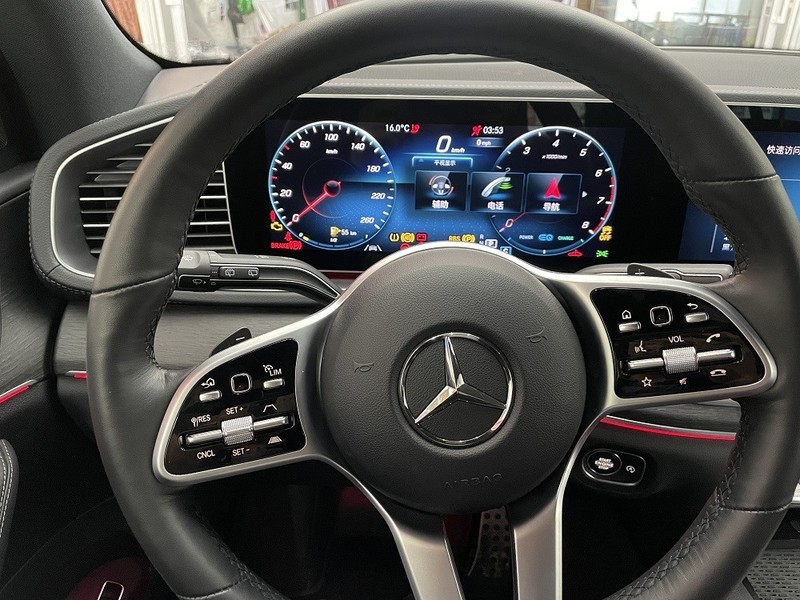 22款奔驰gls450升级hud抬头显示集中注意力不用低头
