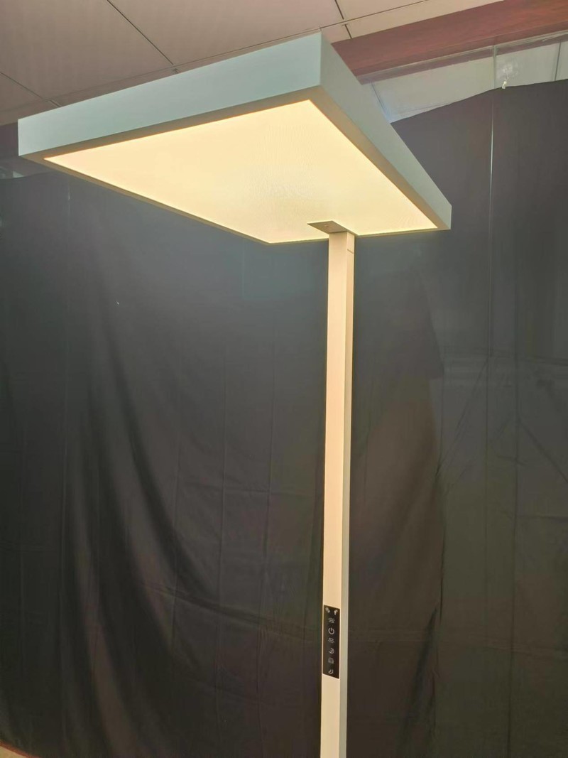 雷士护眼大路灯好不好？书客、月影、雷士测评深度解析！