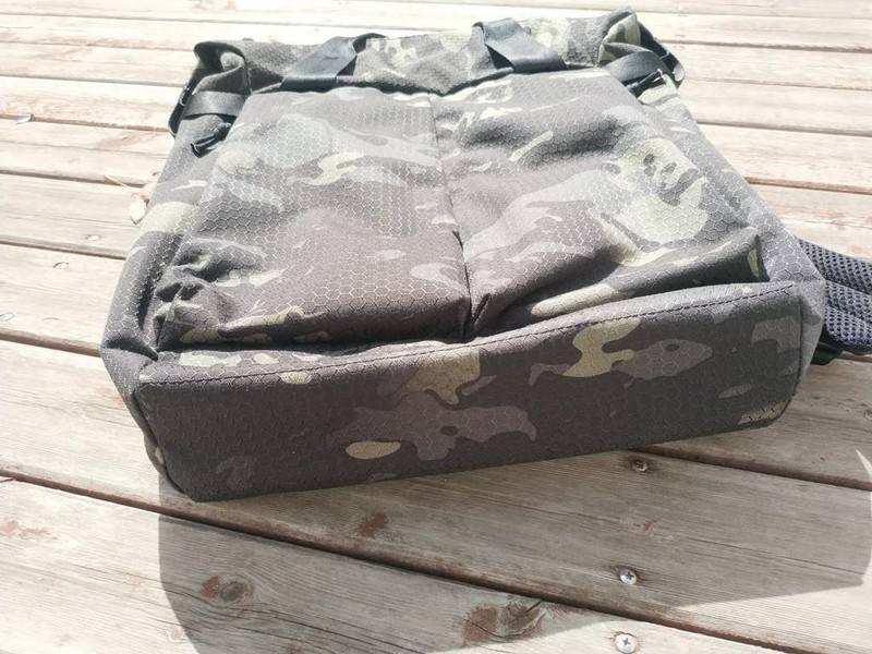 探索无界，重塑出行装备典范：MAXGEAR 打击者托特两用背包