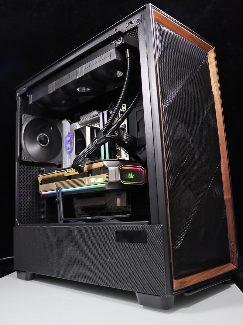 锐龙 9000X3D 好搭档！ 微星 MPG X870E EDGE TI WIFI 刀锋钛评测