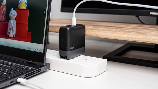 小而强大，疾速满电，IDMIX大麦140W 氮化镓充电器