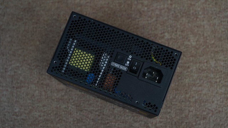 新一代千元级甜点主板？ROG STRIX B760-G小吹雪评测及装机体验