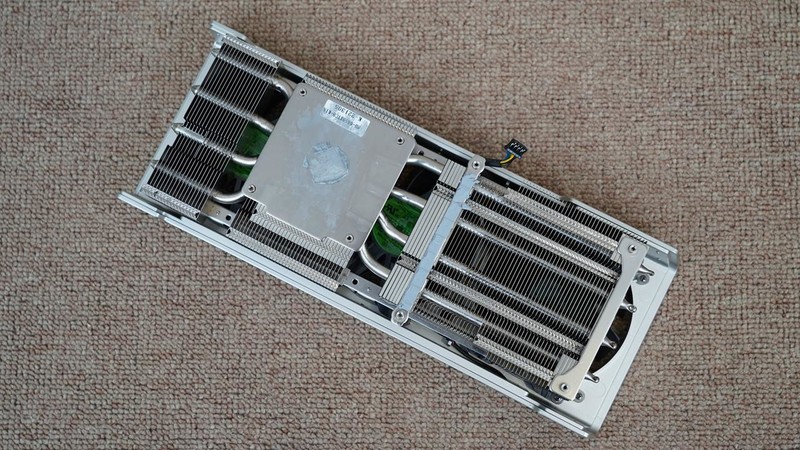 新一代千元级甜点主板？ROG STRIX B760-G小吹雪评测及装机体验