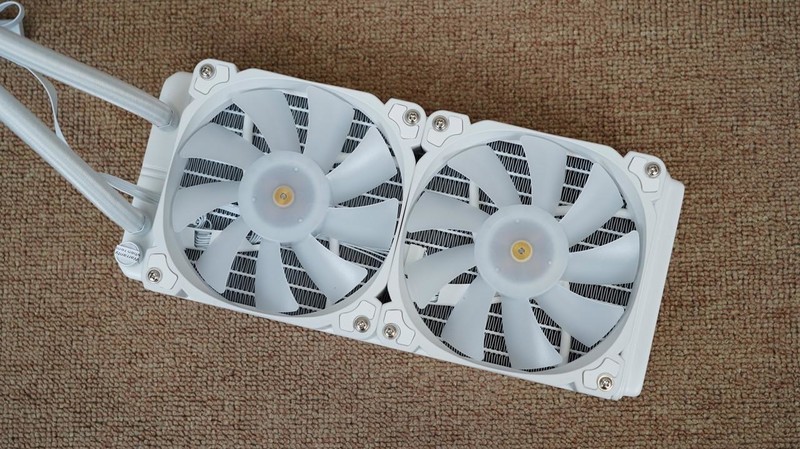 新一代千元级甜点主板？ROG STRIX B760-G小吹雪评测及装机体验